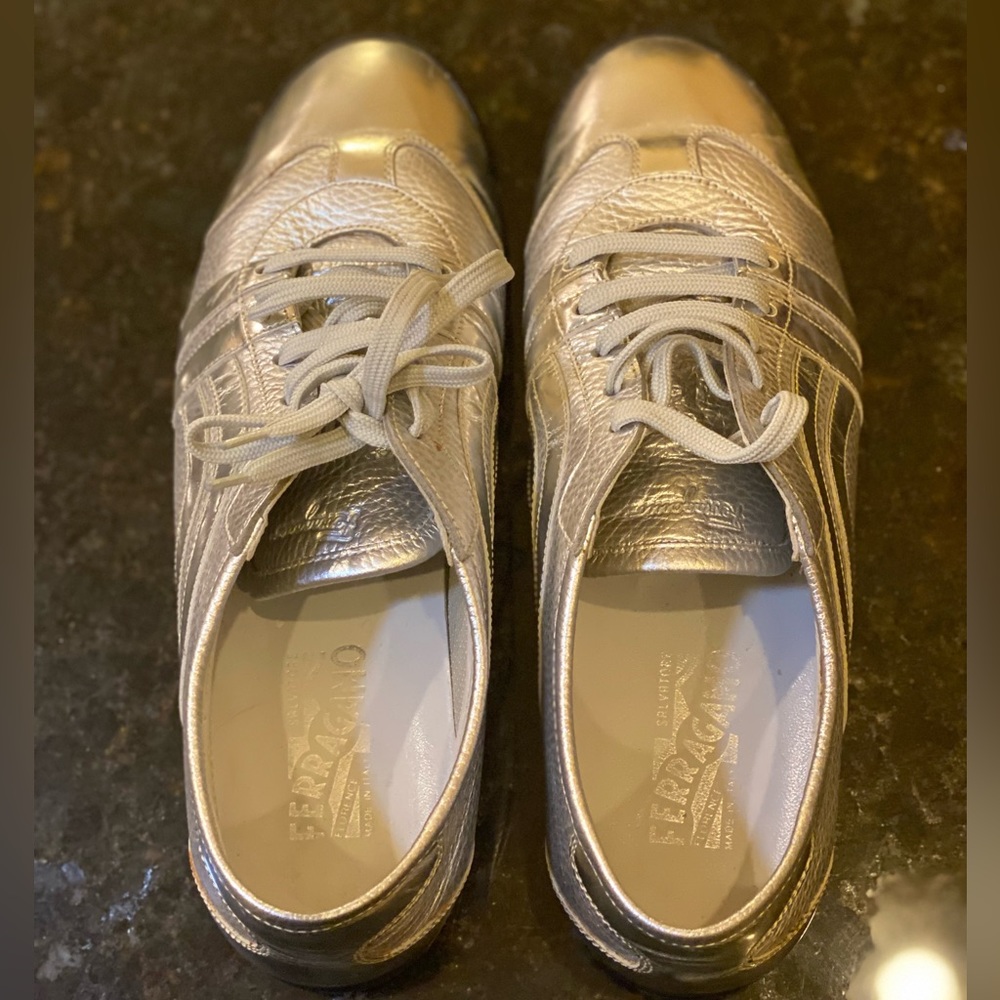 SALVATORE FERRAGAMO silver sneakers with lace